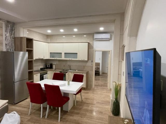 Villa Luce mit Pool Makarska Esterno foto