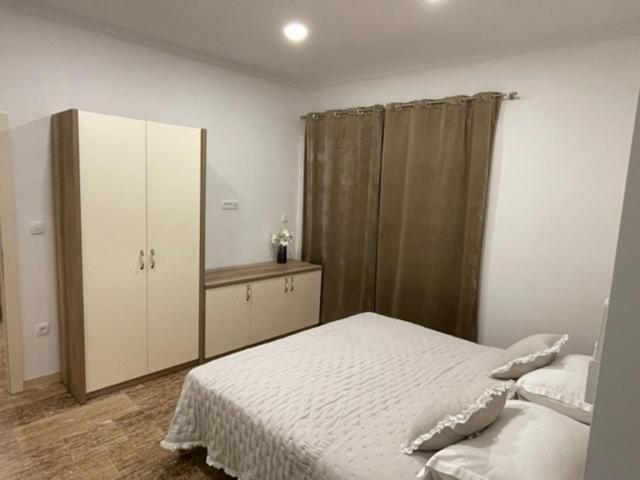 Villa Luce mit Pool Makarska Esterno foto