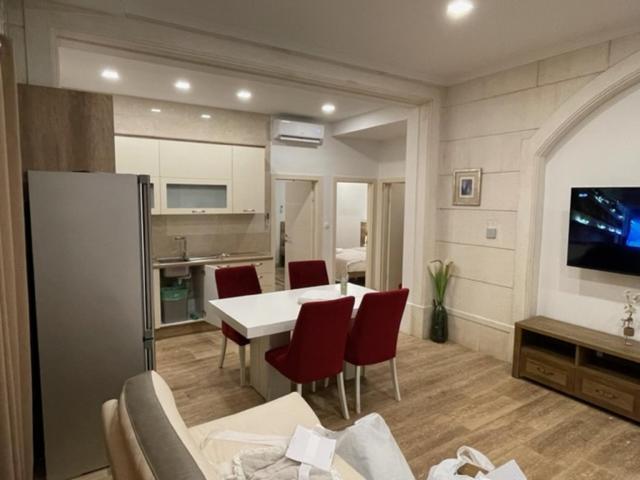 Villa Luce mit Pool Makarska Esterno foto