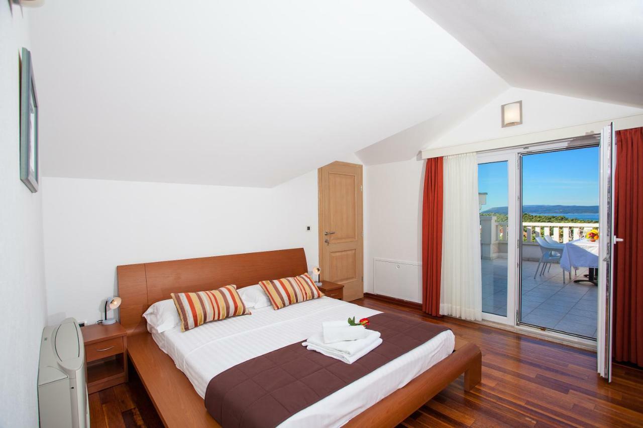 Villa Luce mit Pool Makarska Camera foto
